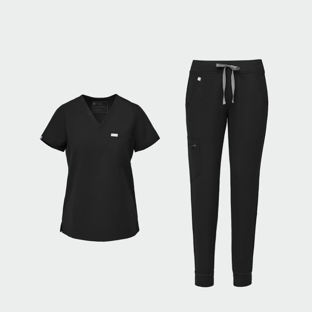 Figs Women's Black Jogger Scrub Set